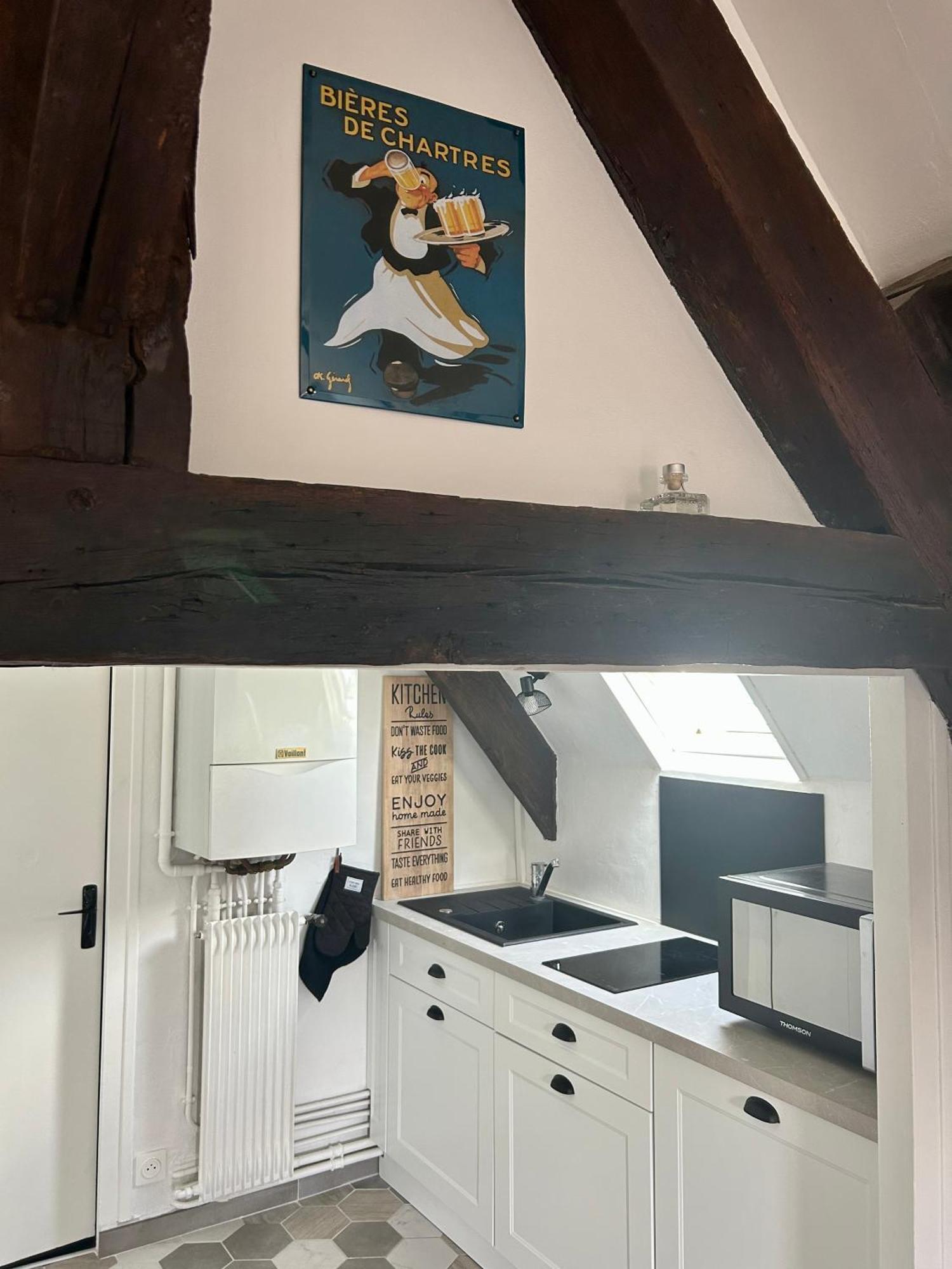 L Ecuyer Appartement Au Coeur Du Quartier Historique Chartres Kültér fotó